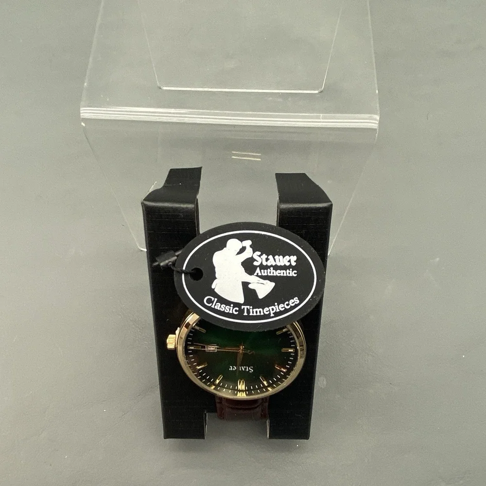 Stauer Verdant Green Display Men's Quartz Watch 53622 (3 ATM WR)